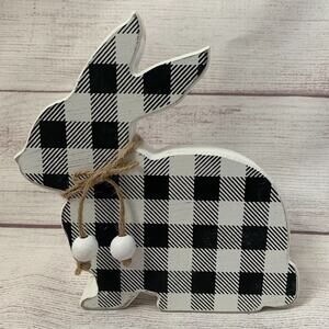 Wood Buffalo Plaid Easter Bunny Rabbit Jute Twine Bow Weathered Paint 6 3/4"H